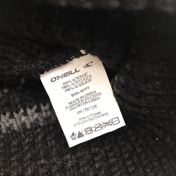 NWT! O’Neill knit beanie - Picture 2 of 3